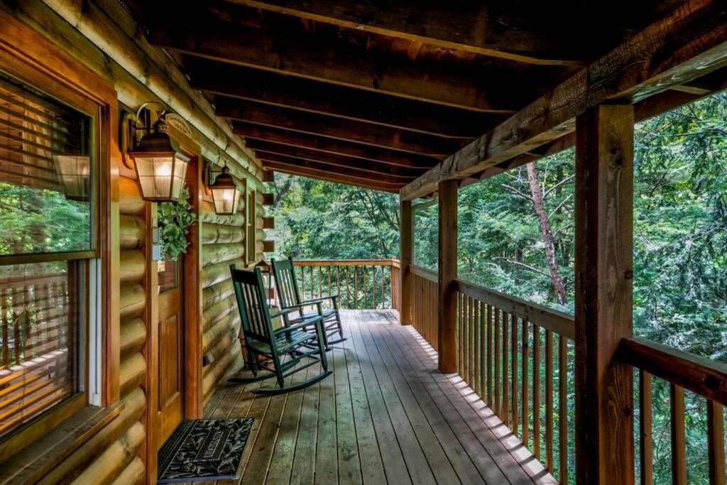 Nice View Fireplace, Hot Tub, Porch Bed, Private Sevierville Exterior photo